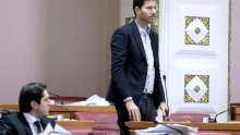 Pernar četiri minute šutio za mlade, Culej mu pustio hrvatsku himnu