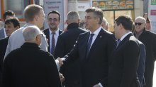 Plenković: Ogromna postignuća naše vlade moraju se boriti za medijski prostor s koronavirusom