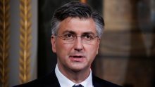 Plenković: Dođe li do veće eskalacije s migrantima, razmišljat ćemo o uključenju HV-a