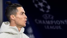 Cristiano Ronaldo izazvao pomutnju na El Clasicu; španjolski novinar otkrio o čemu su razgovarali i što mu je priznao u vezi Reala