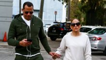 Jennifer Lopez i Alex Rodriguez jednim potezom nasmijali milijune; pogledajte urnebesnu snimku