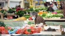 Konzum će otkupljivati voće i povrće malih proizvođača koji su svoje proizvode prodavali na tržnicama