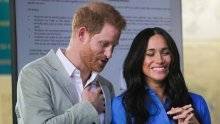 Vjerovali ili ne, Meghan i Harry su odluku o napuštanju obitelji kraljici priopćili mailom, a u kopiju maila stavili su i princa Charlesa