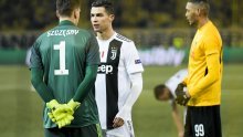 Juventusov vratar otkrio što je svakom suigraču kupio Cristiano Ronaldo nakon što je dobio crveni karton u Ligi prvaka; nagovarali ga dva mjeseca