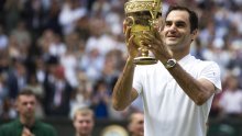 Hodajuće legende Roger Federer i Serena Williams kratkim porukama pokazali koliko su očajni i koliko ih je to pogodilo