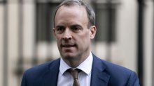 Raab: Britanska vlada će nastaviti provoditi Johnsonove planove