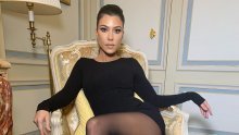 Kourtney Kardashian zbog ove je fotografije uspjela zaintrigirati mnoštvo obožavatelja