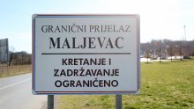 U BiH u karantenskom naselju uz granicu buknuo požar, policija istražuje je li podmetnut