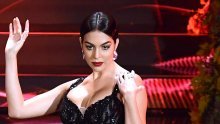 Atraktivna Georgina Rodriguez ne odustaje od vježbi koje učvršćuju njezinu stražnjicu