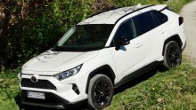 [FOTO/VIDEO] Vozili smo Toyotu RAV4 AWD; Peta generacija omiljenog SUV-a pokazuje svoje mnogobrojne adute