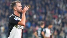 Miralem Pjanić dolazi u Barcelonu kao zamjena za Ivana Rakitića? Jedina prednost mu je samo što je dvije godine mlađi