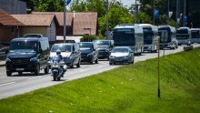 [FOTO/VIDEO] Pogledajte kako je izgledao prosvjed autobusnih prijevoznika u Dubrovniku, Osijeku, Zagrebu, Rijeci...