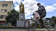 BiH prosvjedovala zbog makedonske poštanske marke s kartom NDH