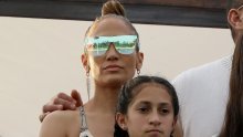 Ne može biti ponosnija: Jennifer Lopez se pohvalila da je njezina 12-godišnja kći napisala svoju prvu knjigu