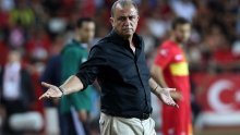 Terim šokirao brisanjem odličnog veznjaka turskog prvaka