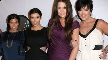 Doradile su sve što se doraditi dalo: Pogledajte kako su prije desetak godina izgledale sestre Kardashian Jenner