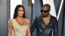 Nedavno su romantično proslavili šestu godišnjicu braka, no sad ispada kako Kim Kardashian i Kanye West imaju velikih ljubavnih problema