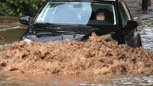 Kakva kiša je sinoć zalila Beograd! Pogledajte nevjerojatne prizore