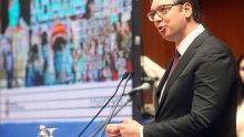 Vučić komentirao sramotne poruke navijača iz Zagreba: Ti ljudi trebaju ići na liječenje jer su pedofili!