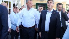 Plenković u kafiću Moderato: To znači umjerenost, ali mi ovaj put moramo imati vrlinu pobjedničkog mentaliteta