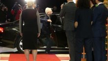 Josipović se opravdava: Moram i ja od nečega živjeti