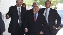 Mesić: Malo se pretjeralo u dodjeli privilegija