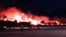 [VIDEO] U gluho doba noći izbio požar na Zrću, gasilo ga 50-tak vatrogasaca s deset vozila