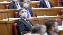 Škoro: Ne bih volio da glavna vijest bude je li netko nosio masku ili nije