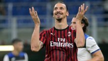 Zlatan Ibrahimović pokazao koliko je velika 'faca' kada je stigao na trening; suigrači o tome mogu samo sanjati, a Milan čekaju pakleni pregovori