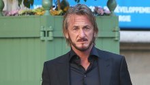 Slavni Sean Penn oženio se 31 godinu mlađom glumicom