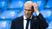 Zinedine Zidane u svojoj trenerskoj karijeri ovo nikad nije doživio, a jedno ga je pitanje izbacilo iz takta