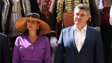 Sanja Musić Milanović uz haljinu već prežvakanog kroja nabacila šešir koji veličinom može konkurirati Saturnovim prstenima