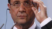 Hollande ne isključuje vojnu intervenciju u Siriji