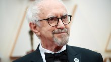 U novim sezonama serije 'The Crown' princa Philipa glumit će Jonathan Pryce