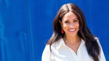 Ni Meghan Markle nije odoljela ovim pristupačnim bijelim tenisicama koje već nekoliko sezona dominiraju scenom