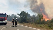 Buknuo požar u Oklaju: Na terenu više od 30 vatrogasaca