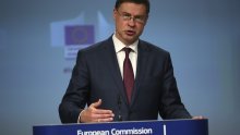 Nakon Hoganove ostavke, Dombrovskis privremeno preuzima poziciju