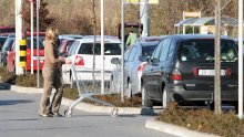 Nakon blagog poboljšanja u lipnju maloprodaja opet pala. Ima li trgovina ikakve šanse za oporavak u 2020. ili nas za Božić čekaju poluprazne police?