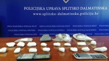 Kod splitskog dilera pronašli 1,5 kilograma kokaina, puška i hrpa streljiva