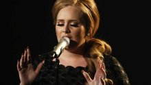 Adele tri nominacije, mladom Edu Sheeranu četiri