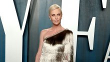 Charlize Theron otkrila da je solo već pet godina