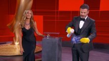 Modni minimalizam lijepe glumice: Jennifer Aniston ne odustaje od svoje dobitne formule