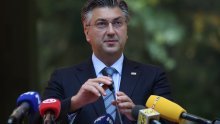 Plenković o Milanovićevim prozivkama: Jasna je razlika tko se kako ponaša kao premijer. Ja ne želim znati što radi Uskok!