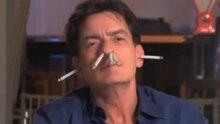 Charlie Sheen ljetuje s tri porno glumice