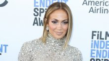 Jennifer Lopez dizajnirala je svoju prvu torbicu u suradnji s popularnim američkim brendom