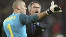 Valdes tražio obračun, Mourinho ostao miran