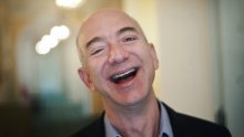 Bezos na novoj prodaji dionica Amazona zaradio 3 milijarde dolara