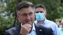 Plenković dobio pismo s bijelim prahom u kojem mu se prijeti smrću: A za izdajnike jedan od lijekova je i novičok