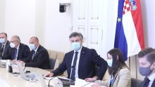 Plenković: Krajnji trenutak za alarmiranje građana na odgovornost