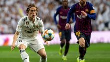 Real Madrid na Camp Nou srušio Barcelonu; Luka Modrić u završnici majstorskim potezom i pogotkom dokrajčio najvećeg rivala